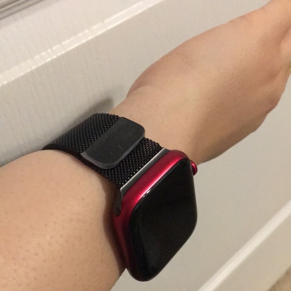 Black Steel Mesh Apple Watch Band - Picture 2 of 15